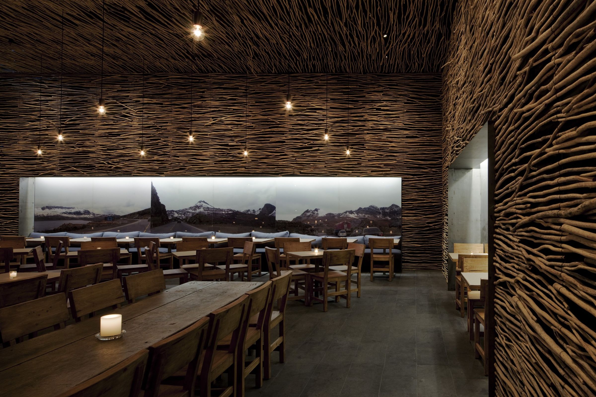 wood restaurant design