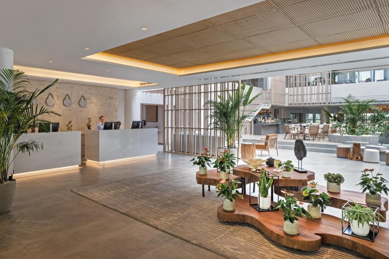 Fujairah Hotel Lobby