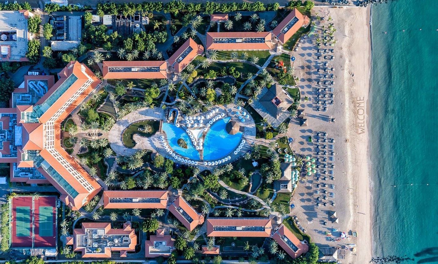 Fujairah Rotana Art consultant